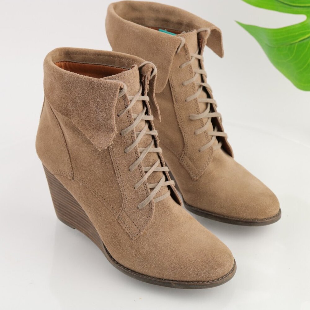 Lucky Brand Womens Yuzu Boot Size 9 Tan Suede Lace Up Bootie Wedge Heel Medieval - Picture 12 of 12